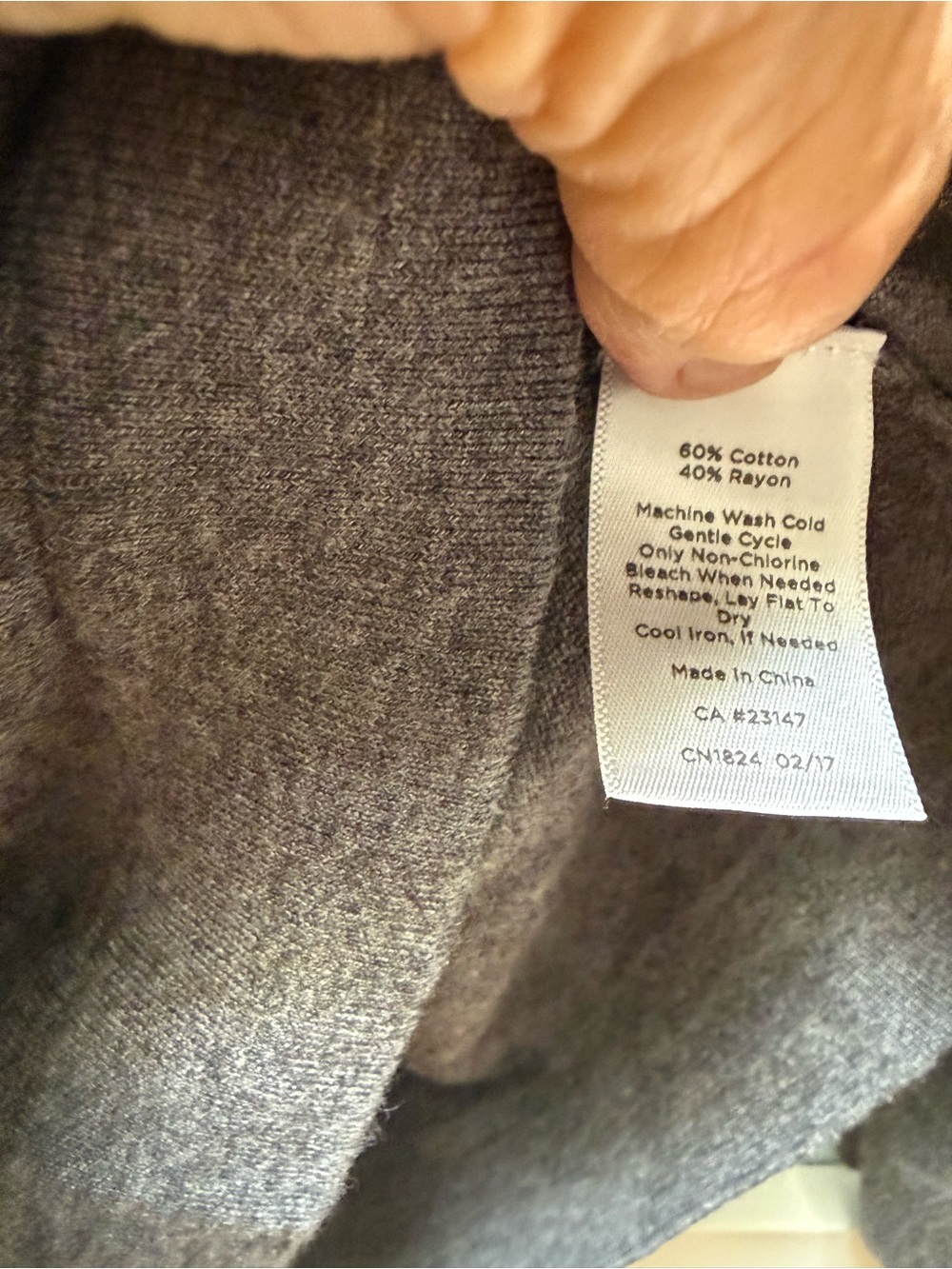 Talbots Gray V-Neck Button-Front Women's Cardigan Sweater - Picture 4 of 5